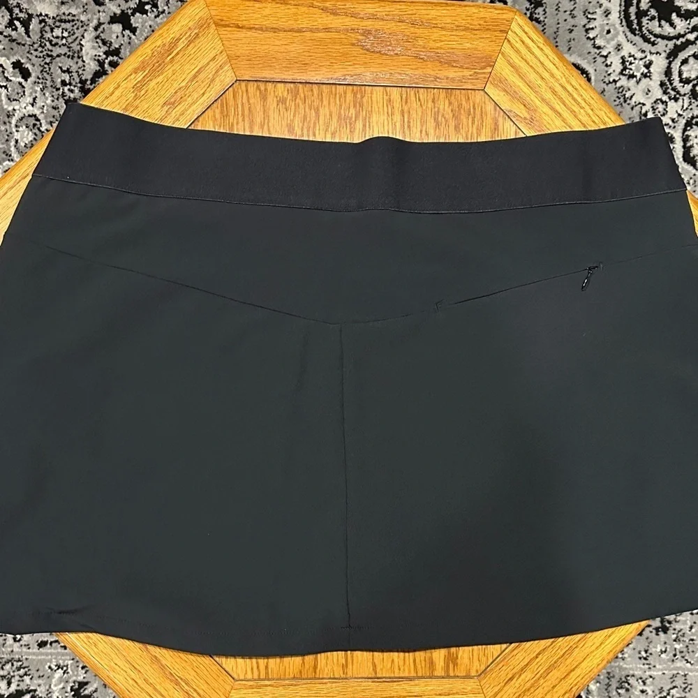 *GREG NORMAN* Plus Black Skort w/ Side Pockets x Silver Accent Size XXL